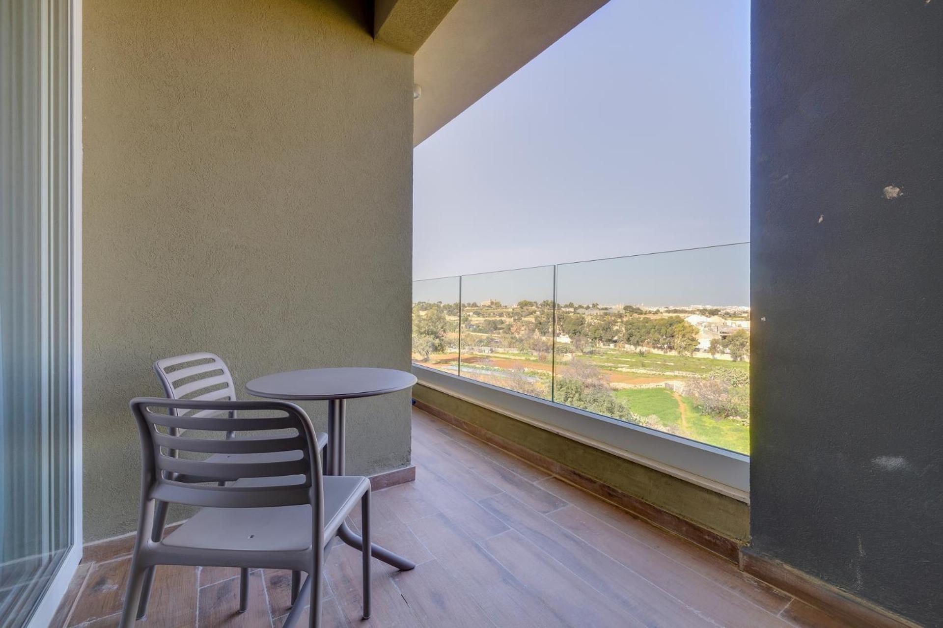 Salmar Court * Hal Ghaxiak